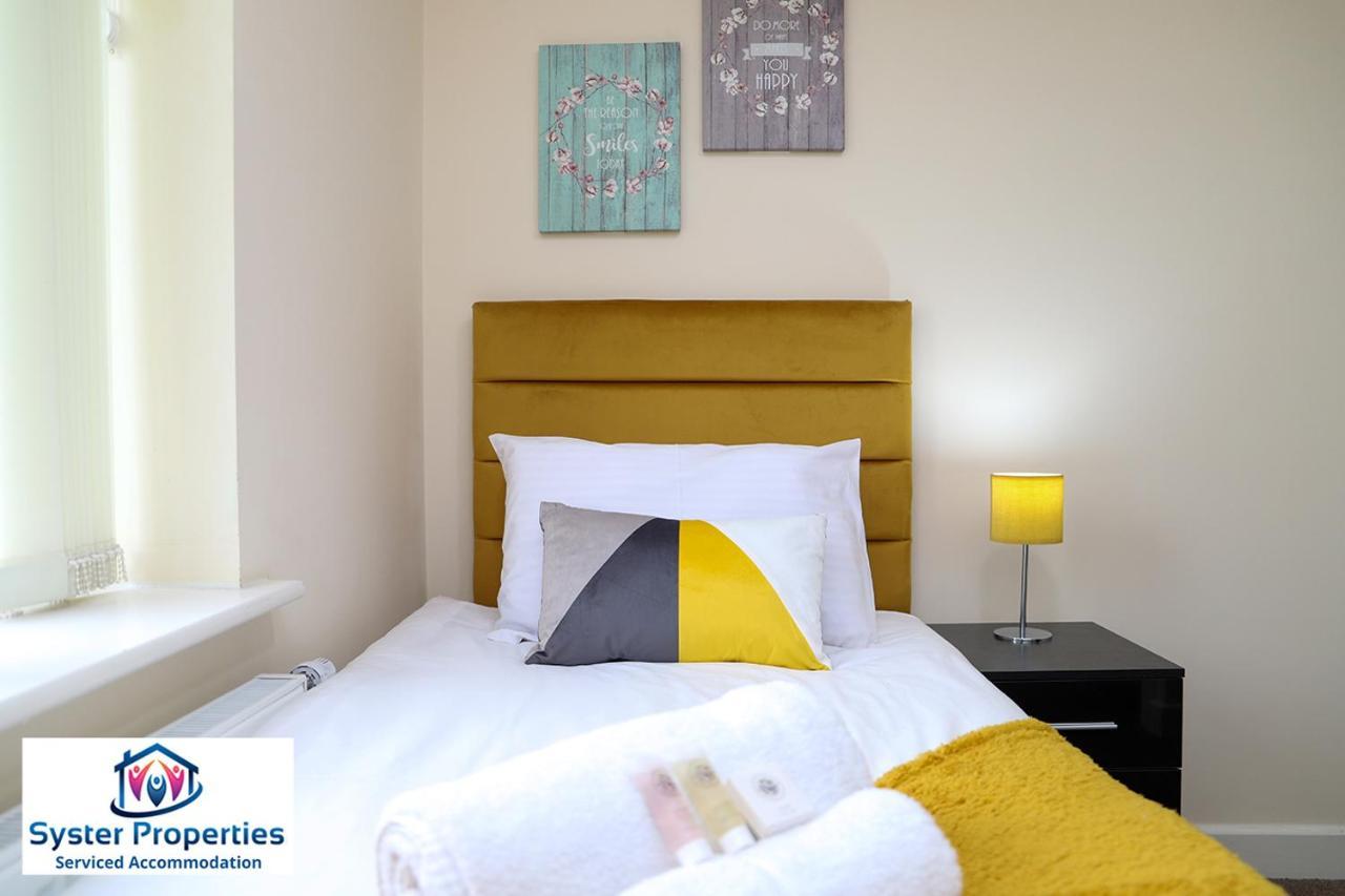 Syster Properties Serviced Accommodation Leicester 5 Bedroom House Glen View Kültér fotó
