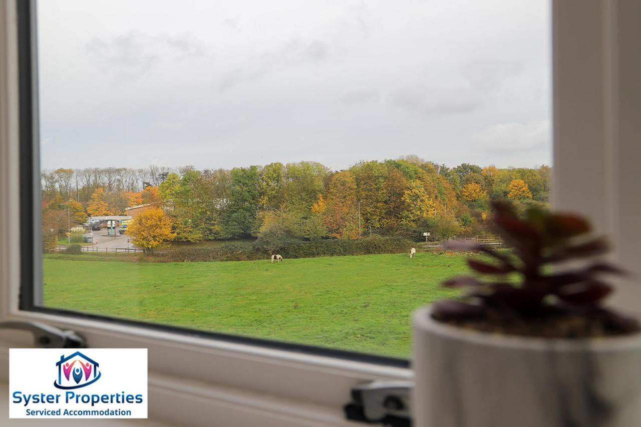 Syster Properties Serviced Accommodation Leicester 5 Bedroom House Glen View Kültér fotó